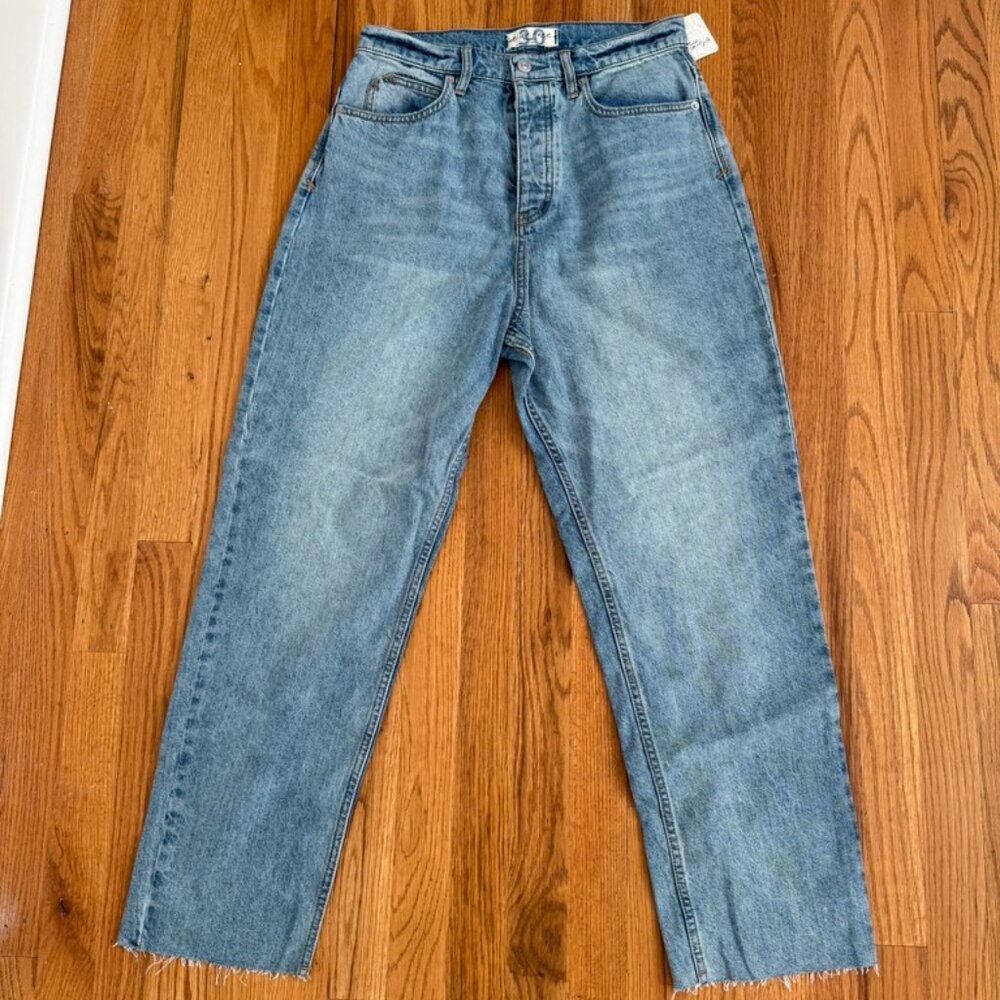 NWT We The Free by Free People Raw Hem Straight Jeans Size 30